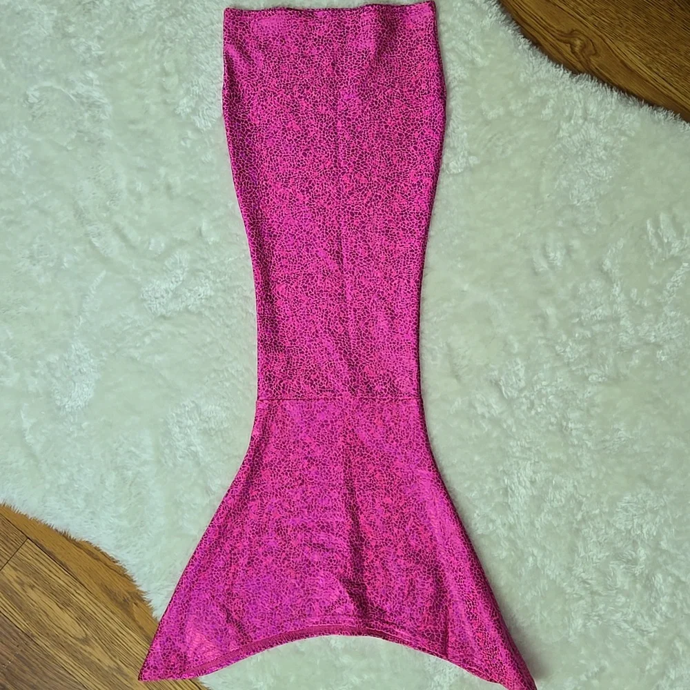 Hampton Mermaid Co. Pink Mermaid Tail, Girls 6, Great Condition